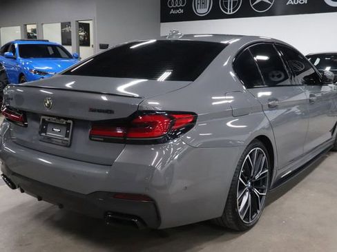 Used 2022 BMW M550i xDrive AWD/4WD image 5