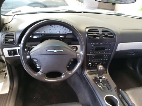 Used 2002 Ford Thunderbird Deluxe image 8