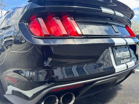 Used 2018 Ford Mustang Shelby GT350 w/ Electronics Package RWD image 15