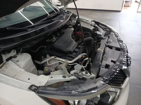 Used 2018 Nissan Rogue Sport SL FWD image 27