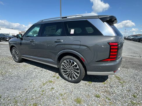 New 2026 Hyundai Palisade Calligraphy FWD image 4