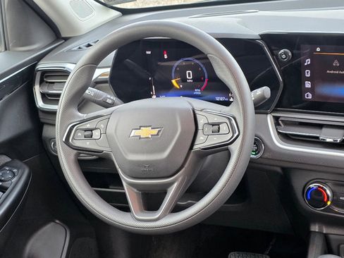 Certified 2024 Chevrolet TrailBlazer LS w/ LS Convenience Package image 25