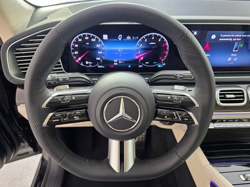 New 2026 Mercedes-Benz GLS 450 4MATIC image 22