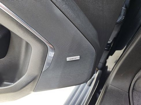 Used 2023 Chevrolet Tahoe High Country image 32