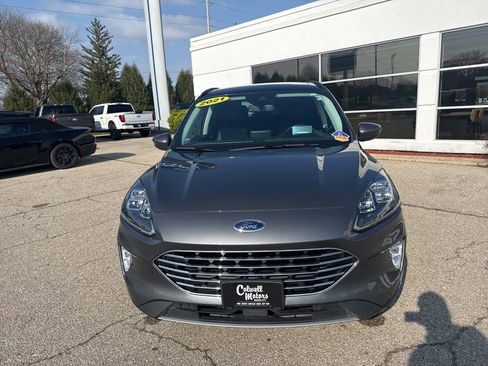 Used 2021 Ford Escape Titanium w/ Titanium Elite Package AWD/4WD image 5