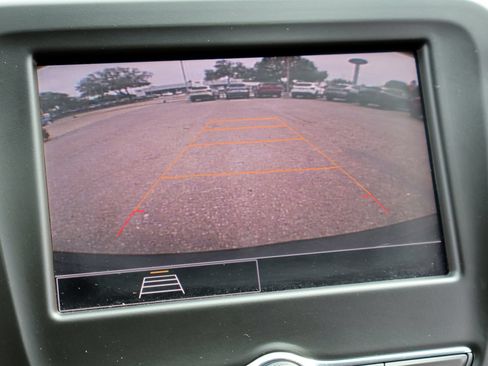 Used 2023 Chevrolet Equinox LT FWD image 20