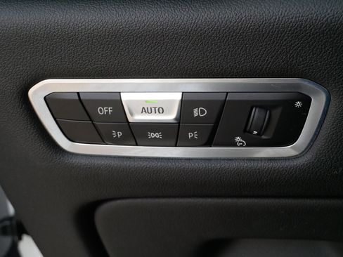 Used 2022 BMW X5 xDrive45e w/ Executive Package image 27