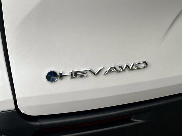 Used 2026 Toyota Sienna XLE AWD/4WD image 13