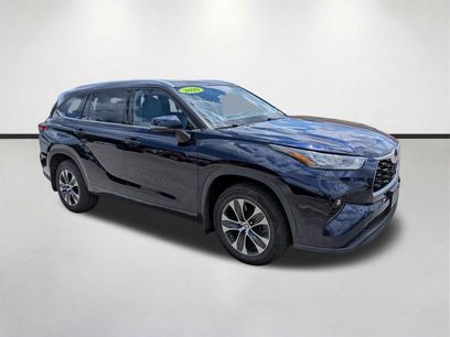 Used 2020 Toyota Highlander XLE