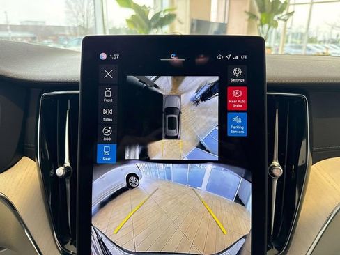 New 2026 Volvo XC60 T8 Ultra AWD/4WD image 28