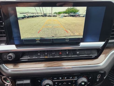 Used 2024 Chevrolet Silverado 1500 RST RWD image 17