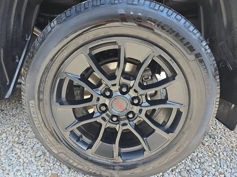 Certified 2023 Toyota Tundra Limited w/ TRD Off-Road Package AWD/4WD image 12