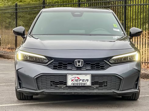Used 2025 Honda Civic Sport image 8