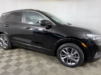 Used 2022 Buick Encore GX Select w/ Sport Touring Package FWD video 3