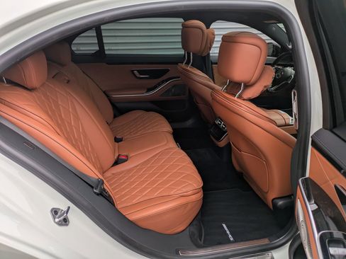 Certified 2022 Mercedes-Benz S 580 4MATIC Sedan image 33