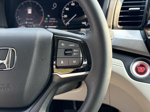 Certified 2026 Honda Odyssey EX-L image 11