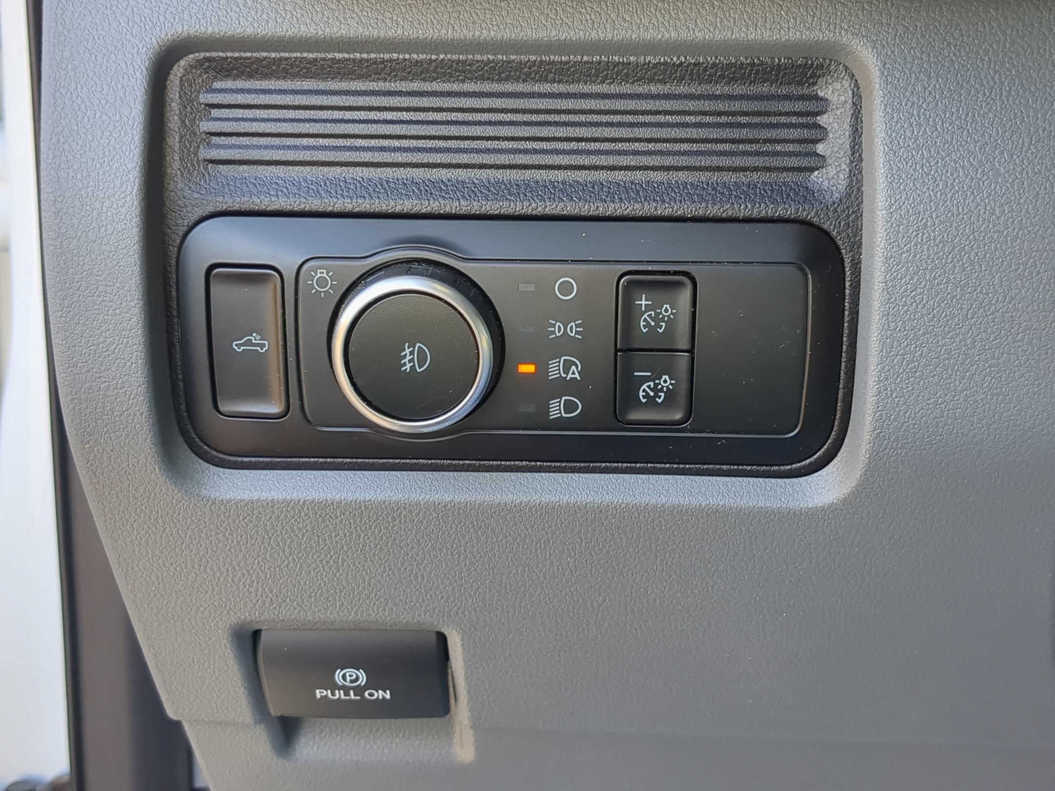 Used 2025 Ford F250 XL w/ XL Chrome Package AWD/4WD image 19