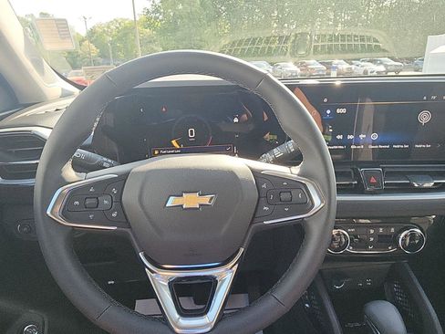 New 2026 Chevrolet TrailBlazer LT w/ Convenience Package AWD/4WD image 15