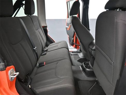 Used 2015 Jeep Wrangler Unlimited Sport w/ Quick Order Package 24S image 12