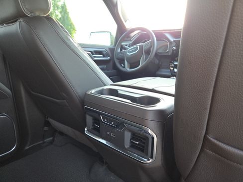 New 2026 GMC Sierra 1500 Denali AWD/4WD image 25