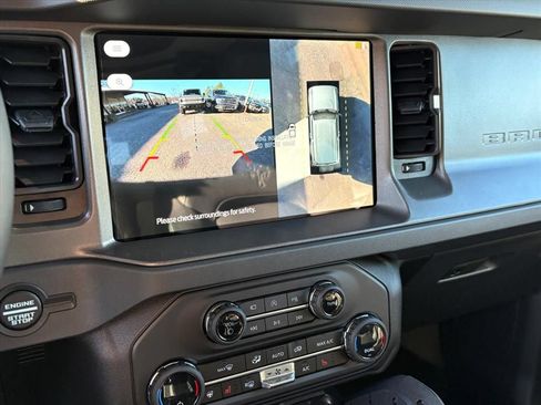 New 2025 Ford Bronco Badlands AWD/4WD image 7