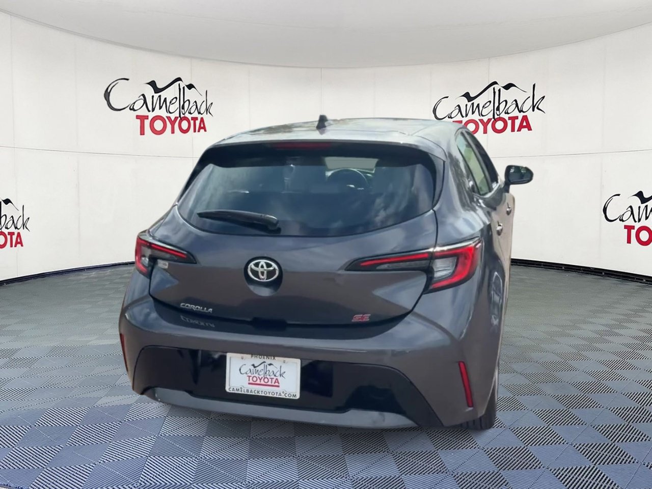 New 2027 Toyota Corolla SE FWD image 3