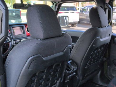 Used 2021 Jeep Wrangler Unlimited Rubicon image 19