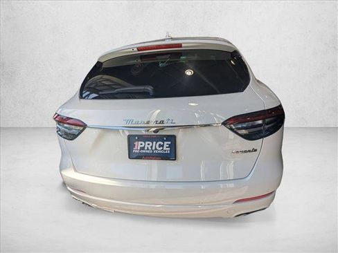 Used 2024 Maserati Levante GT Ultima AWD/4WD image 6