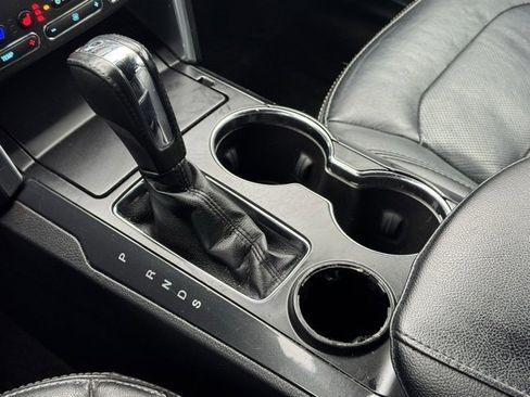 Used 2017 Ford Explorer Limited image 30