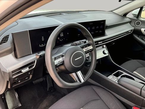 Certified 2025 Hyundai Sonata SEL FWD image 18