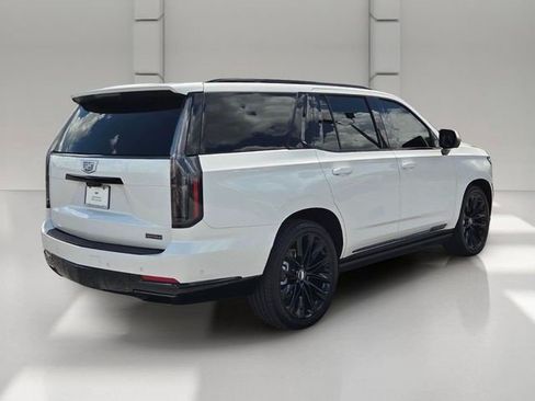 Certified 2025 Cadillac Escalade Sport Platinum w/ LPO, ONYX Package AWD/4WD image 8