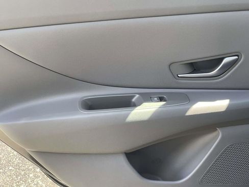 New 2026 Hyundai Elantra SEL Sport Premium FWD image 9