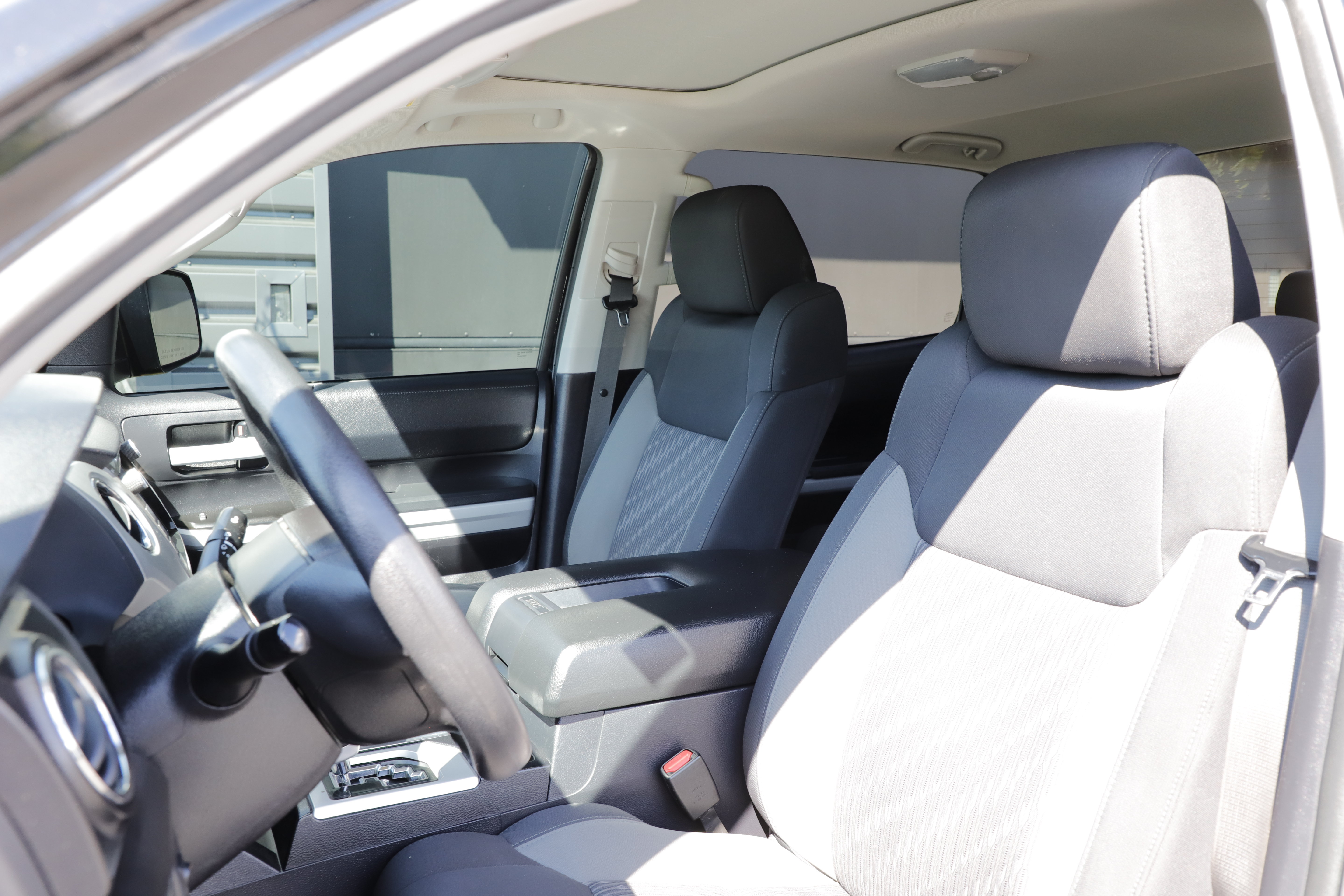 Used 2021 Toyota Tundra SR5 AWD/4WD image 13