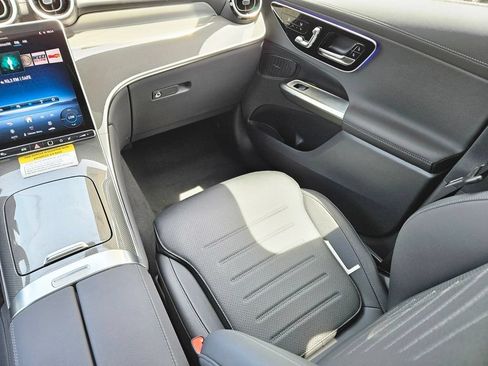 New 2026 Mercedes-Benz GLC 300 4MATIC image 14