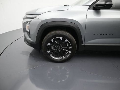 New 2026 Chevrolet Equinox RS image 10