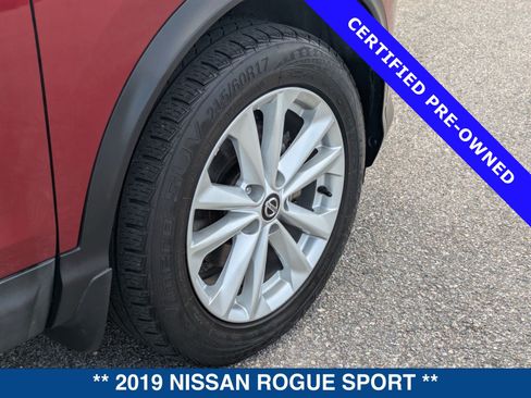 Used 2019 Nissan Rogue Sport SV FWD image 13