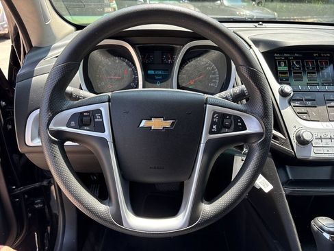Used 2016 Chevrolet Equinox LT FWD image 17