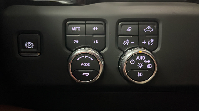 Used 2025 GMC Sierra 1500 Denali Ultimate AWD/4WD image 36
