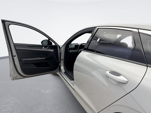 Used 2025 Kia K5 GT-Line image 9