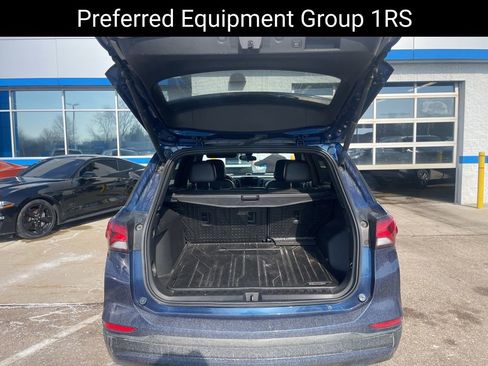 Used 2023 Chevrolet Equinox RS image 9