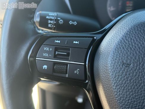 Used 2025 Honda HR-V EX-L image 16