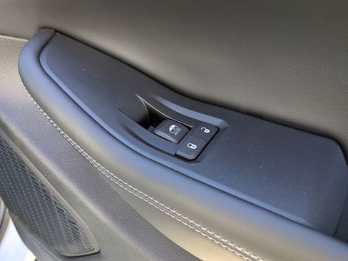 New 2026 Jeep Grand Cherokee Altitude RWD image 35