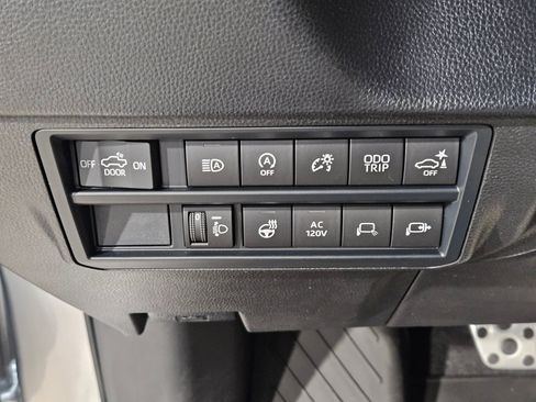 New 2026 Toyota Tundra SR5 image 13