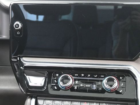 Used 2022 GMC Sierra 1500 Denali w/ Denali Reserve Package image 26