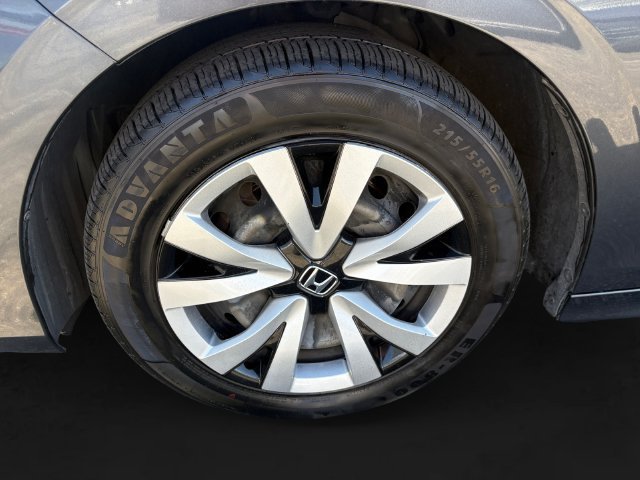 Used 2023 Honda Civic LX image 11