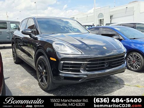 Used 2019 Porsche Cayenne AWD/4WD image 1