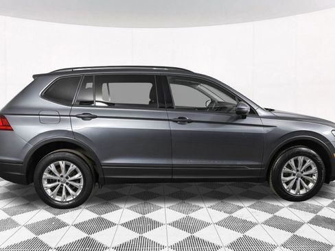 Used 2020 Volkswagen Tiguan S image 12