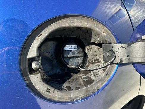 Used 2023 Jaguar F-PACE S image 40