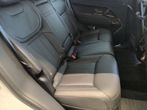 New 2026 Land Rover Range Rover Sport SE image 21