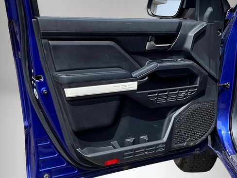 Used 2024 Toyota Tacoma TRD Off-Road image 21